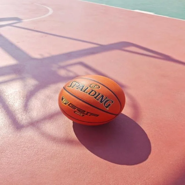 周琦对抗训练强度再升级北京男篮内线护框能力迎来全面检验